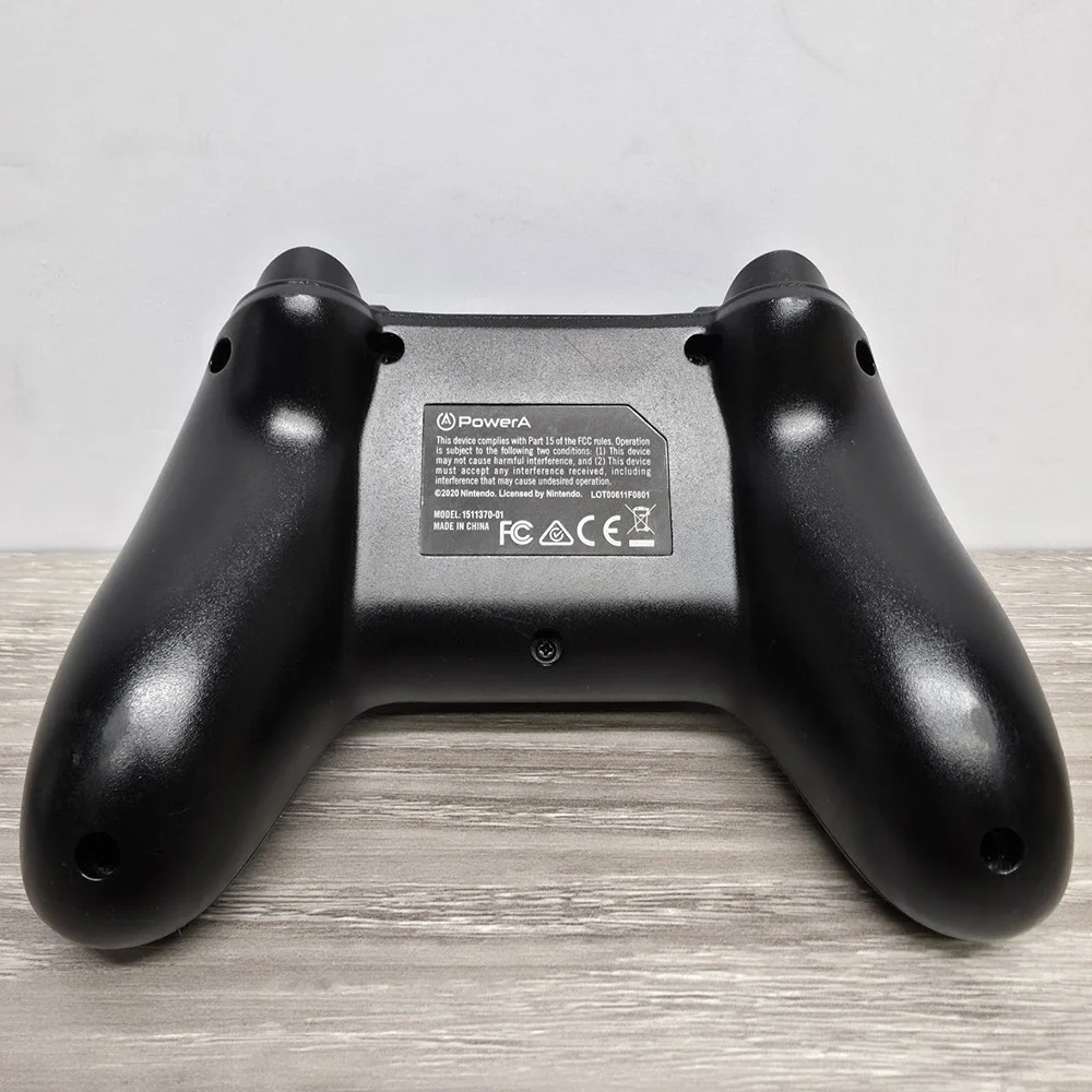 PowerA‎ 1511370-01 Matte Black Ergonomic Wired Controller for Nintendo Switch